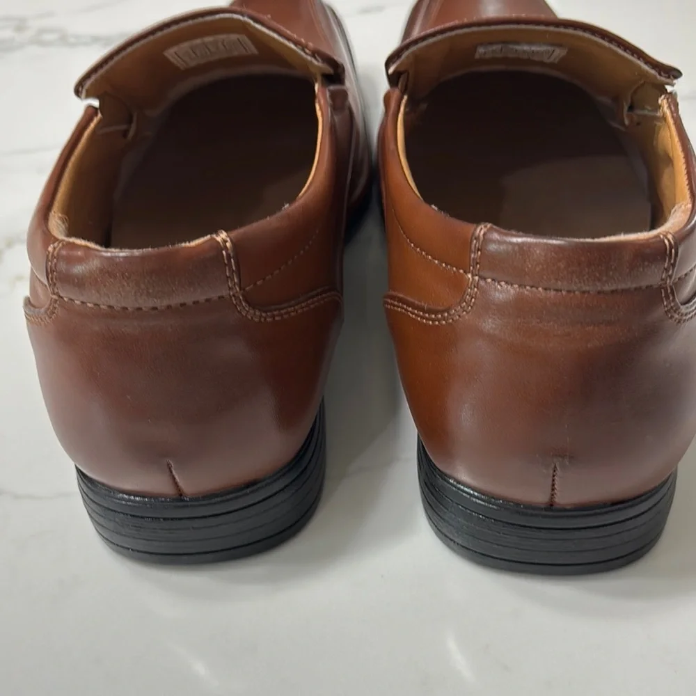 Brown Leather Slip-On Loafers with Glossy Finish